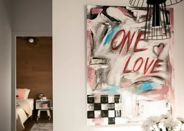 Riverside In The Heart Of Old Town